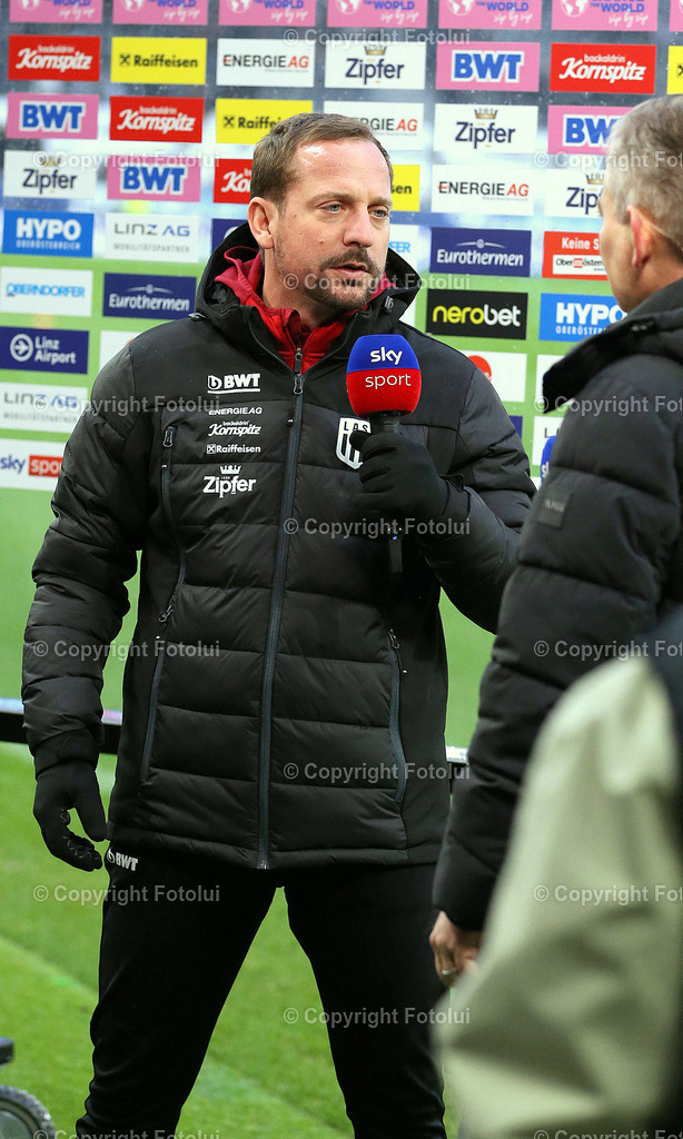 A_LUI_11022024_03 | SPORT,FUSSBALL ,ADMIRAL BUNDESLIGA 11.02.2024 LASK-AUSTRIA KLAGENFURT,IM BILD: TRAINER THOMAS SAGEDER (LASK) FOTO.FOTOLUI/MW