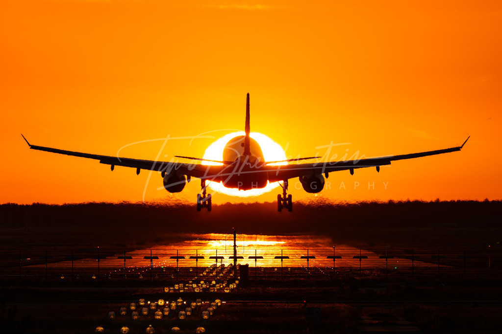 20250818-822A3825 Kopie | Buy high-quality aviation and travel photography prints by professional photographer Timo Breidenstein. Authentic images, professionally printed, worldwide shipping. - Realisiert mit Pictrs.com