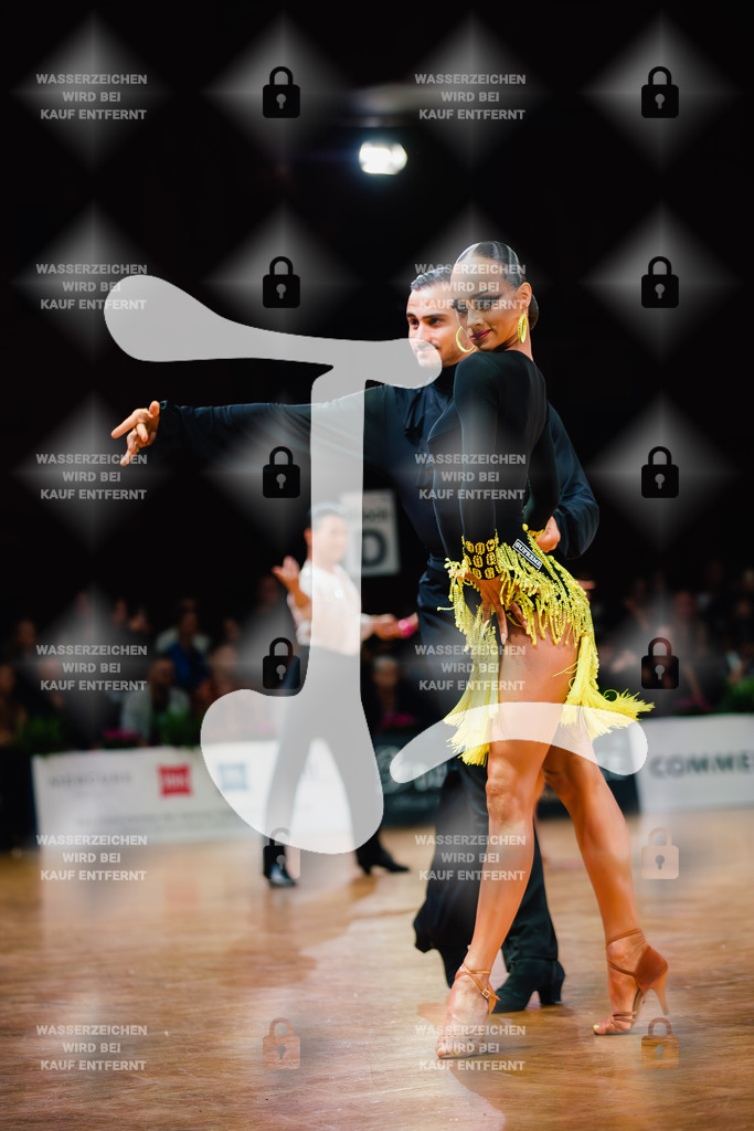 GOC 2025 - WDSF GrandSlam Latin 35-38th (208) Philip Andraus _ Ekaterina Tsvetkova (Germany)-2025-08-23-2309 | Webshop for digital downloads and prints of dance sport, event & show photographer Julian Link - Realisiert mit Pictrs.com
