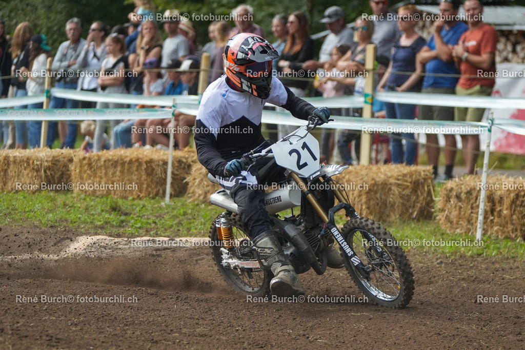 RB_02608 | René Burch leidenschaftlicher Fotograf aus Kerns in Obwalden.  Hier finden sie Sport, Landschaft und Natur Fotografie.
 - Realisiert mit Pictrs.com