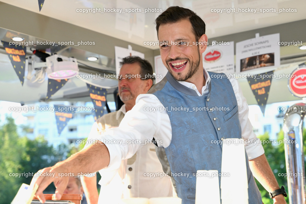 78. Villacher Kirchtag Mittwoch 2.8.2023 | Landesrat Sebastian Schuschnig, Starkstrom Bar