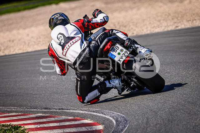 0902-240813_SB-033_902 | Deine Full-Service-Agentur für ✔️Videoproduktionen und ✔️Motorsportfotografie Jetzt Angebot anfragen!