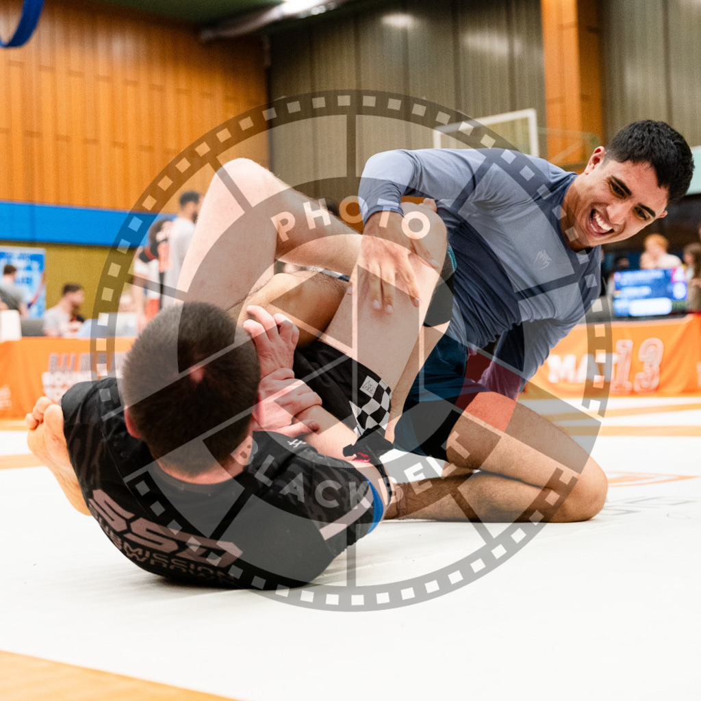 20251122PBB14715 | Athletes compete during the Grappling Industries Berlin Jiu-Jitsu and Grappling Championship, on November 22, 2025 in Berlin, Germany. © photoblackbelt