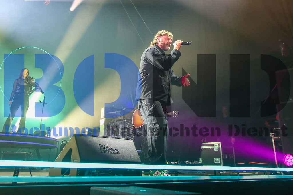 SES_RGAZFR20250822-29 | bond - Realisiert mit Pictrs.com