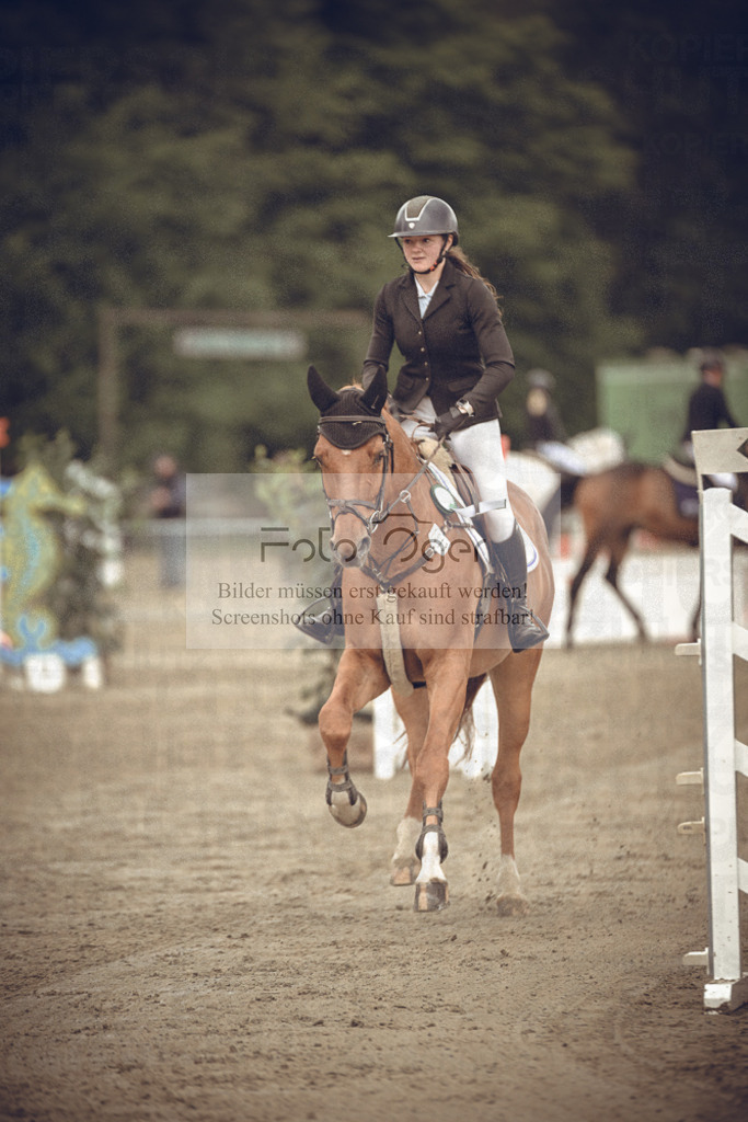 20240531-DOS_6370 | Entdecke hochwertige Reitturnierfotos von Foto Oger. Professionell, emotional und authentisch – jetzt Lieblingsmomente im Shop bestellen.Deutschlandweite Turnierfotografie. - Realisiert mit Pictrs.com