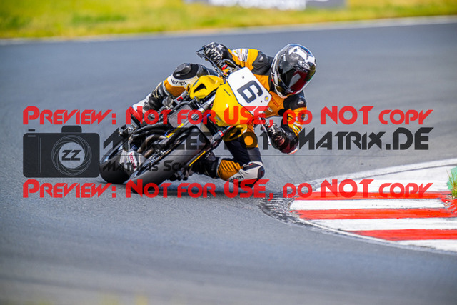 MaZZes_FotoMatrix_220521_9470 | Fotograf Mathias Schmid
Sportfotograf,
Eventfotograf,
Hochzeitsfotograf,
Portraitfotograf