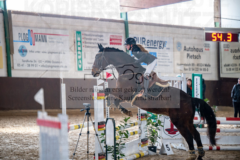 Hallenreittunier Voxtrup 2023 | Entdecke hochwertige Reitturnierfotos von Foto Oger. Professionell, emotional und authentisch – jetzt Lieblingsmomente im Shop bestellen.Deutschlandweite Turnierfotografie. - Realisiert mit Pictrs.com