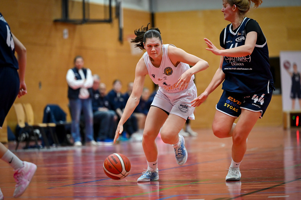 gml_070 | Fotos von Basketballspielen aus dem Raum NRW fotografiert von Gero Mueller-Laschet und Daniel Schaefer - Realisiert mit Pictrs.com