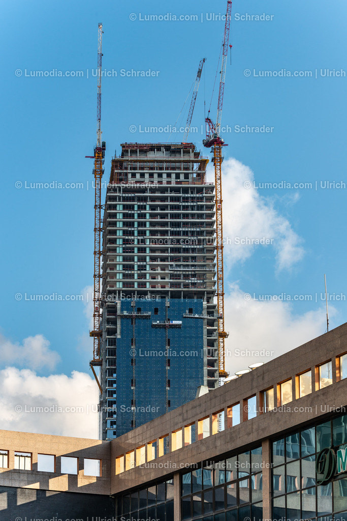 10972-10107 - Moderne Architektur in Tel Aviv | Stockfoto und Bilderpool mit Bildmaterial aus Deutschland, dem Harz, Halberstadt, Quedlinburg, Wernigerode und weltweit. Qualitativ hochwertige und professionelle Fotos anschauen und kaufen. - Realisiert mit Pictrs.com
