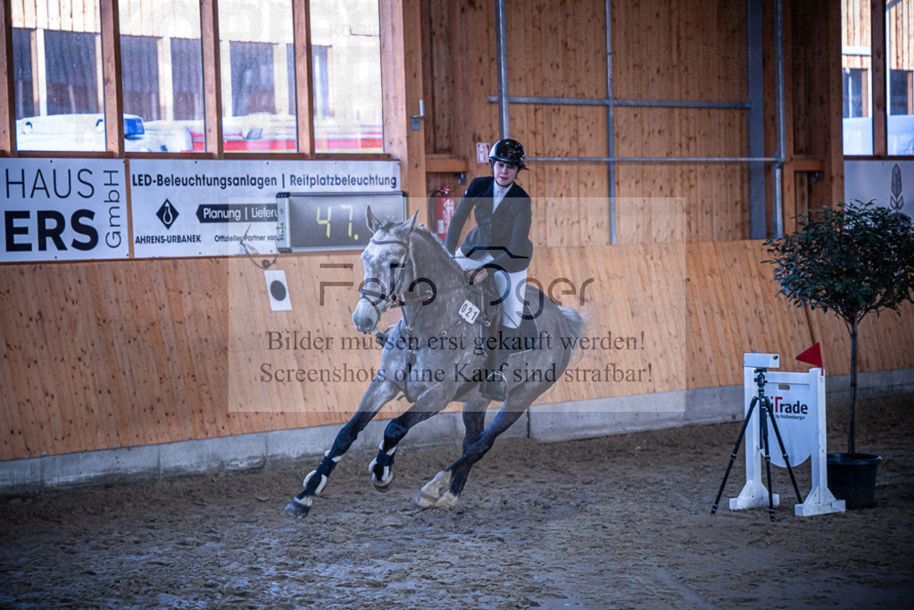 DOS_0826 | Entdecke hochwertige Reitturnierfotos von Foto Oger. Professionell, emotional und authentisch – jetzt Lieblingsmomente im Shop bestellen.Deutschlandweite Turnierfotografie. - Realisiert mit Pictrs.com
