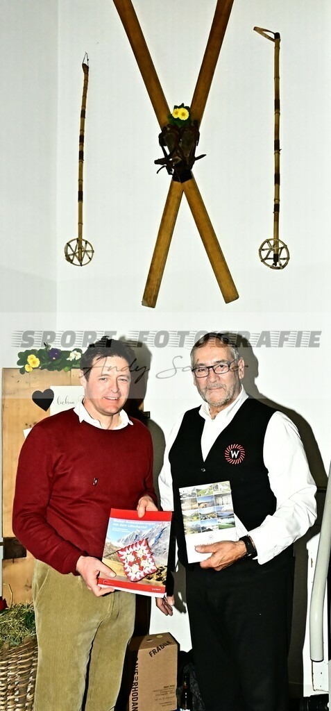 aDSC_9866 | Kaufen Sie Sportbilder im Onlineshop von Andy Scherrer Sportfotografie. Faszinierende Bilder von Sportevents aus der ganzen Schweiz. Fussball, Frauenfussball, Unihockey, Handball, Schwingen und weiteren Sportarten. - Realisiert mit Pictrs.com