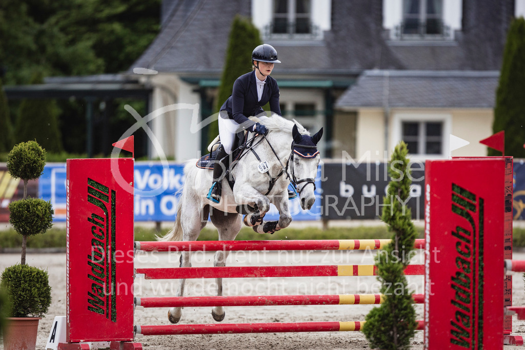 250529_MayDays_Stil-A2-1-345 | Deine schönsten Turniermomente als professionelle Fotos! Entdecke hochwertige Pferdesport-Fotografie im Online-Shop. Jetzt Fotos finden & bestellen!