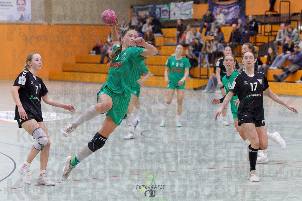 2024-10-19_353 | Jugendbundesliga B-Jugend weiblich; HSG Kleenheim/Langgöns - Longericher SC am 19.10.2024 in Oberkleen (Weidig-Halle) - Realisiert mit Pictrs.com