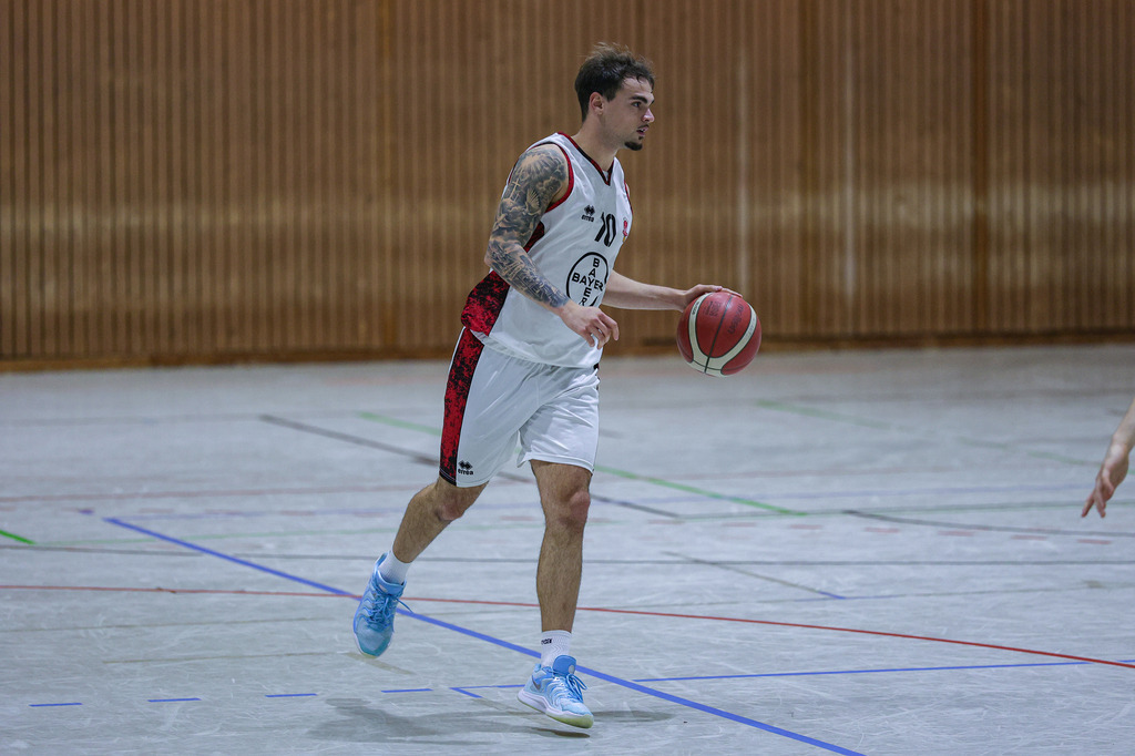 Regio BAYER GIANTS vs SV Haspe 70-37 | Fotos von Basketballspielen aus dem Raum NRW fotografiert von Gero Mueller-Laschet und Daniel Schaefer - Realized with Pictrs.com