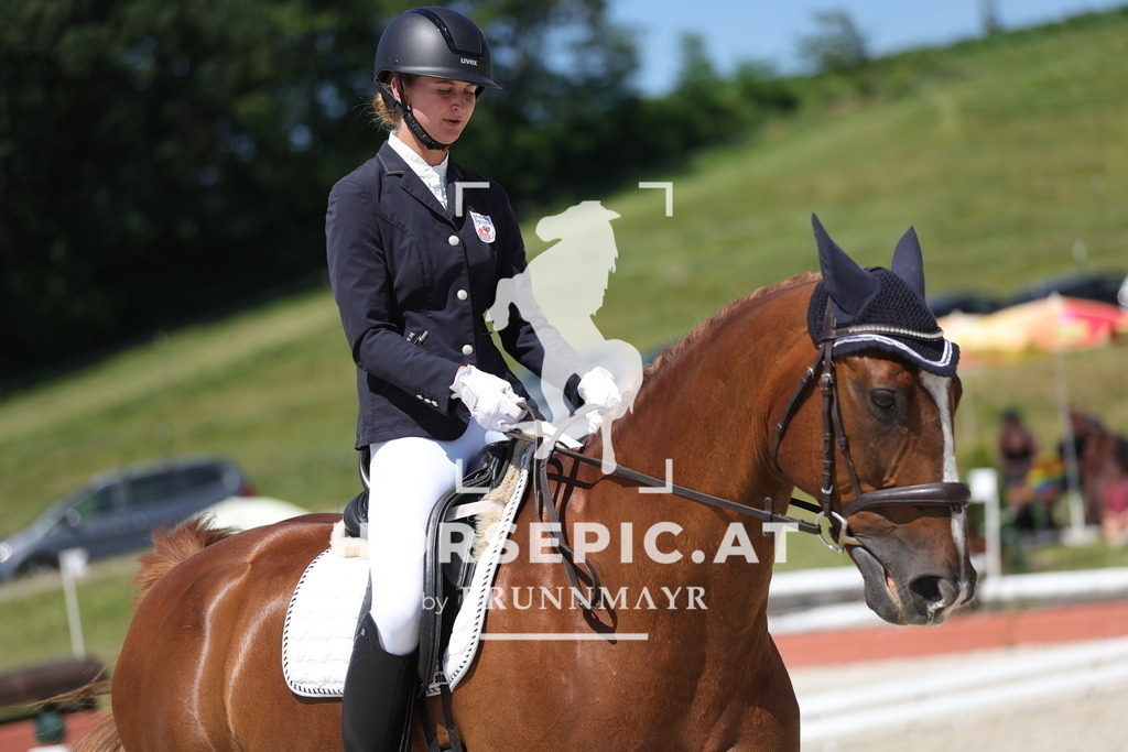 0P6A6798 | Willkommen bei Brunnmayr - Design & Fotografie – Ihrem Spezialisten für Reitturniere und Pferdeveranstaltungen in Oberösterreich, Salzburg und Bayern! Seit über 17 Jahren sind wir leidenschaftlich dabei.