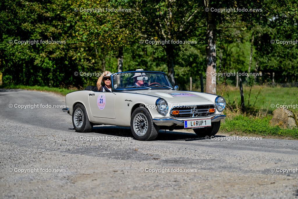 Inner Wheel Club Linz_ Charity Oldtimerfahrt_ 21.09.2024-197 | 21.09.2024, Linz, AUT, Inner Wheel Club Linz,  Charity Oldtimerfahrt im Bild Inner Wheel Club Linz,  Charity Oldtimerfahrt, Teilnehmer©Harald Dostal / fodo.media