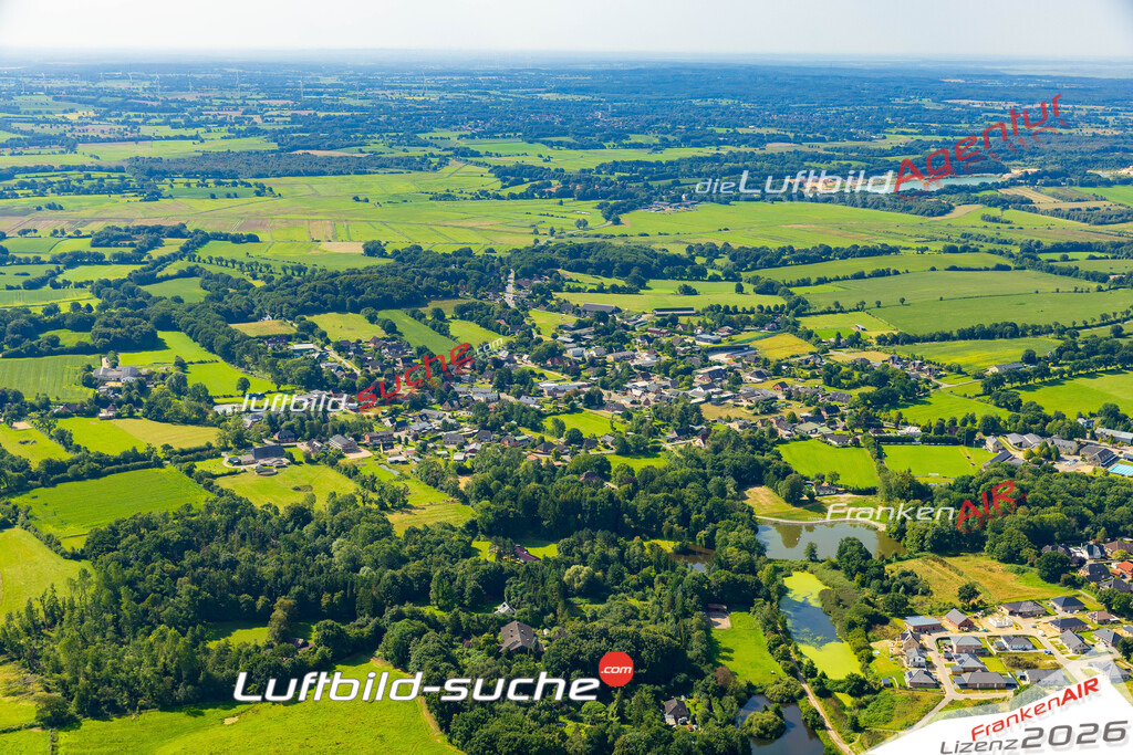 Schöne Luftaufnahme als Geschenk in Pahlhude Pahlen - Die Luftbildaufnahme wurde 2025 vom UL-Flugzeug heraus erstellt ( keine Drohne ) - Hochauflösende Luftaufnahme -Nicht vergleichbar mit Google Maps oder Satelittenbilder- Die Geschenkidee !Mit Lizenz und Bildrechte bestellbar