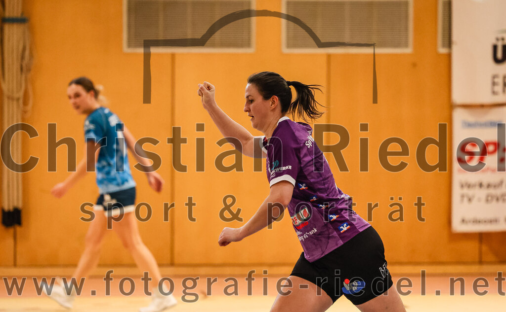 2024-03-09_046_SpVgg_Altenerding_gegen_Eintracht_Dachau-Karlsfeld | Erding, Deutschland, 09.03.2024:
Handball, Bezirksoberliga Frauen Altbayern 2023 / 2024, 17. Spieltag, SpVgg Altenerding gegen Eintracht Dachau-Karlsfeld, Endergebnis: 26:25

Janina Konrad (SpVgg Altenerding, #2)

Foto: Christian Riedel / fotografie-riedel.net