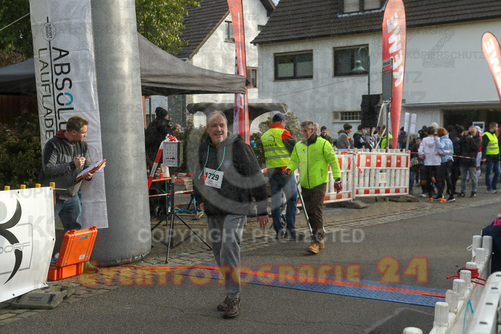 221127_1109_EV9_1724 | Sportfotografie im Rhein-Sieg Kreis, Köln, Bonn, NRW, Rheinland Pfalz, Hessen, etc. Unser Tätigkeitsfeld umfasst den Laufsport vom Volkslauf über den Marathon, Duathlon, Triathon bis zum Ultralauf wie Kölnpfad Ultra oder Schindertrail.