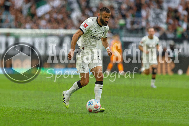 Borussia Mönchengladbach vs SV Werder Bremen - Bundesliga  | Mönchengladbach, Deutschland, 14.09.25:   waehrend des Spiels der Bundesliga zwischen Borussia Mönchengladbach vs SV Werder Bremen im Stadion im Borussia Park(Foto von Brauer-Fotoagentur / Adrian Schlueter)