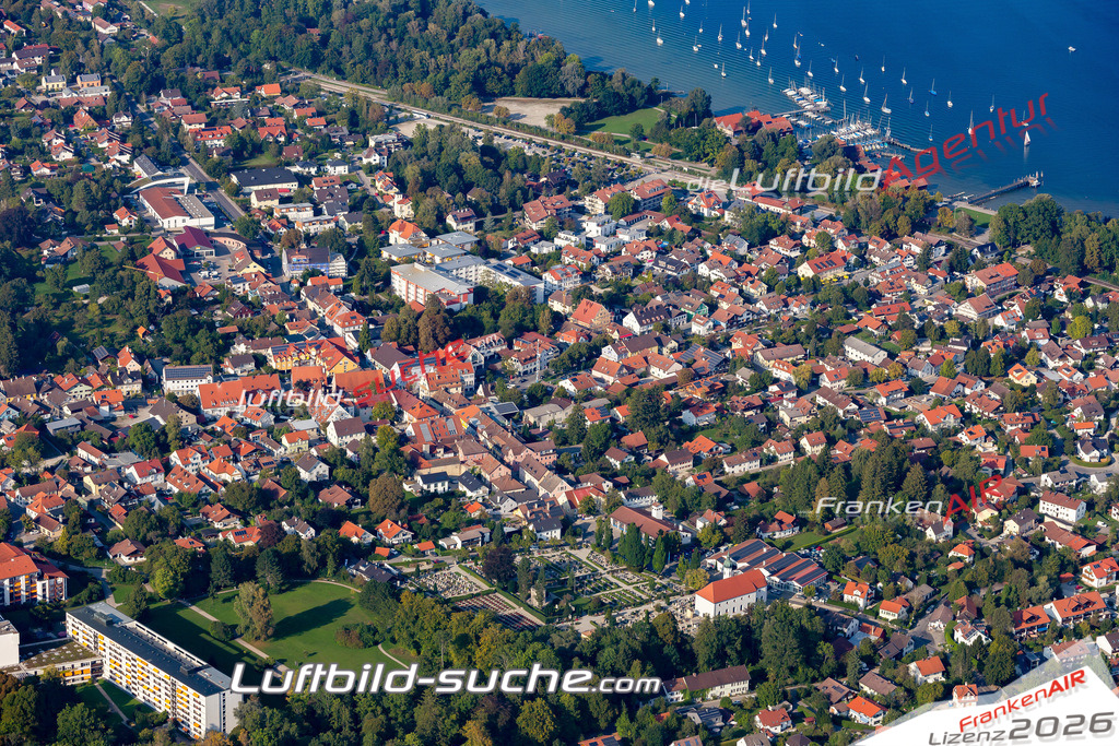 Aktuelles Luftbild von  Dießen am Ammersee - Die Luftaufnahme wurde 2020 mittels UL-Flugzeug erstellt ( keine Drohne ) - hochauflösende Kamera-Systeme von  Canon -Beste Qualität - Für grossformatige Ausdrucke geeignet. Die Geschenkidee !