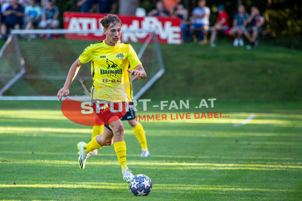 Kärntner Liga | Kärntner Liga ATUS Ferlach - ASKÖ Köttmannsdorf am 02.09.2023 in Ferlach
(Sportplatz), Austria, (Photo by Ernst Krawagner sport-fan.at) - Realisiert mit Pictrs.com