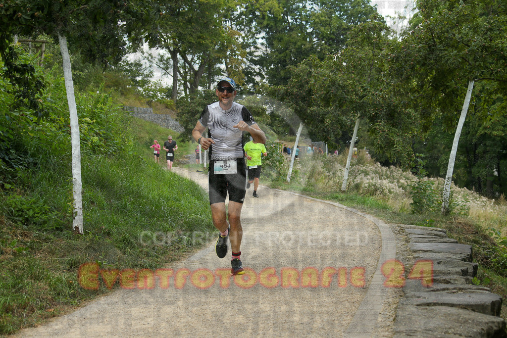 250824_1359_EX1_4536 | Sportfotografie im Rhein-Sieg Kreis, Köln, Bonn, NRW, Rheinland Pfalz, Hessen, etc. Unser Tätigkeitsfeld umfasst den Laufsport vom Volkslauf über den Marathon, Duathlon, Triathon bis zum Ultralauf wie Kölnpfad Ultra oder Schindertrail.