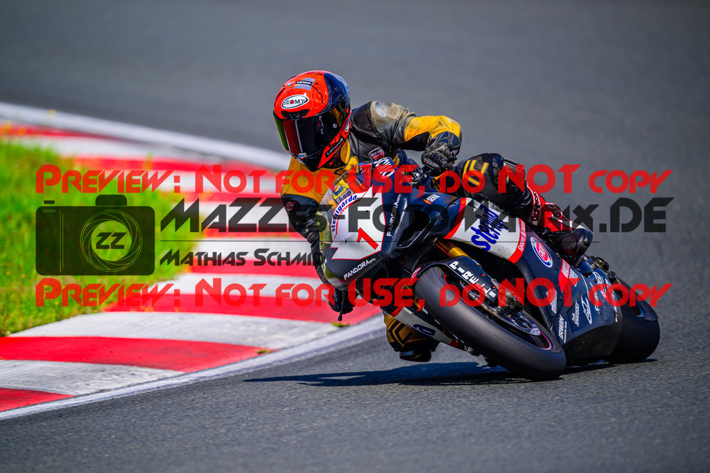 MaZZes_Fotomatrix_20250723_6007705_1231 | ROT