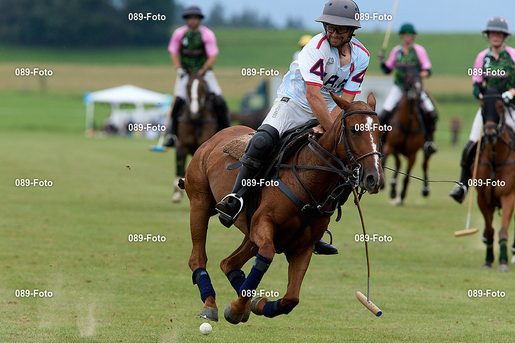 2024 La Tarde Trachten Polo Cup  | 2024 La Trade Trachten Polo Cup   - am 2024-09-08  in Thann / Holzkirchen Reitanlage Foto: Peter Roth 2024  - Realisiert mit Pictrs.com