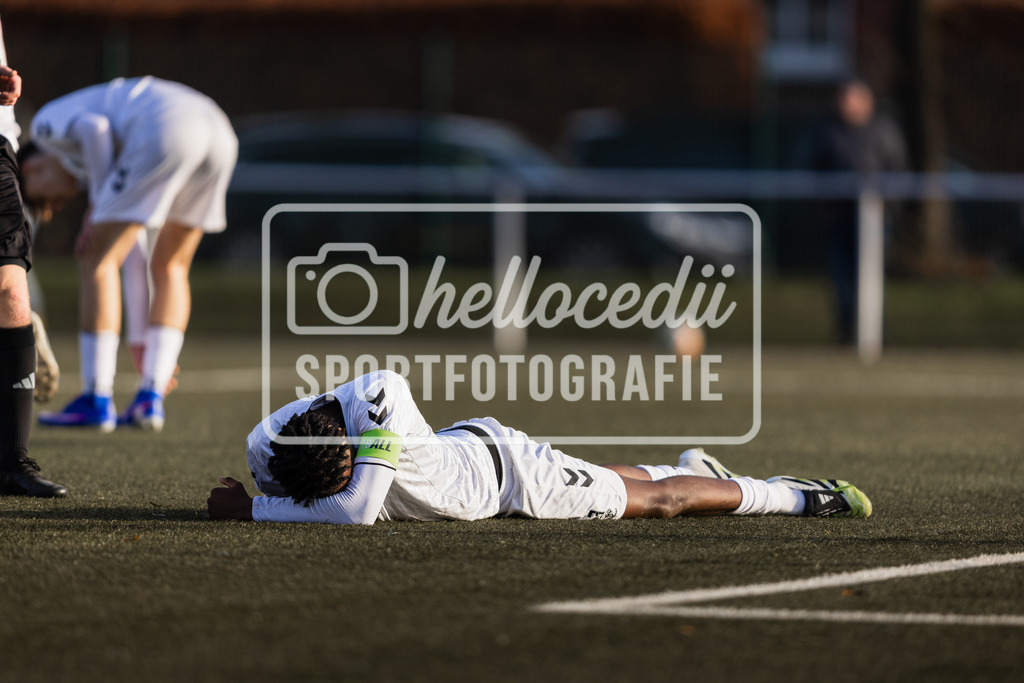 Fußball I Herren I Saison 2025-2026 I Freundschaftsspiel I VFL Osnabrück A-Junioren - JFV Bremen-079 | Omar Jusy (3, JFV Bremen) - Realisiert mit Pictrs.com