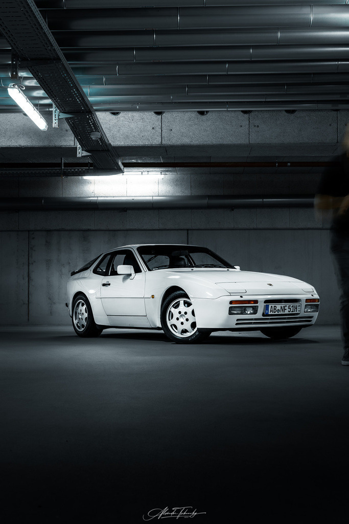 R6AT7125 _Alexander Tschuncky | Entdecken Sie die faszinierende Welt von Alexander Tschuncky Arts: Kreative Fotografie, atemberaubende Automobilkunst und hochwertiger Bilderdruck. Lassen Sie sich inspirieren! - Realisiert mit Pictrs.com