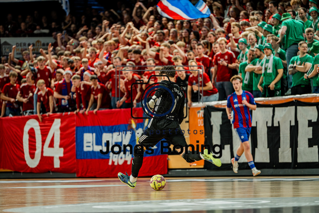 39. OM-Supercup-111 | jns.sportfotos - Realisiert mit Pictrs.com
