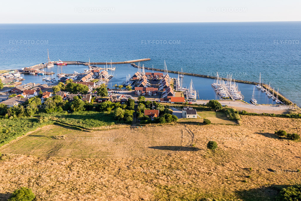 Aerial view: View of the town in Borre in the state Zealand, Denmark. – Photo: IMG_108597.jpg taken on 07/04/2018 by Werner Riehm/FLY-FOTO.com – Resolution of the original: 5472 x 3648 px
