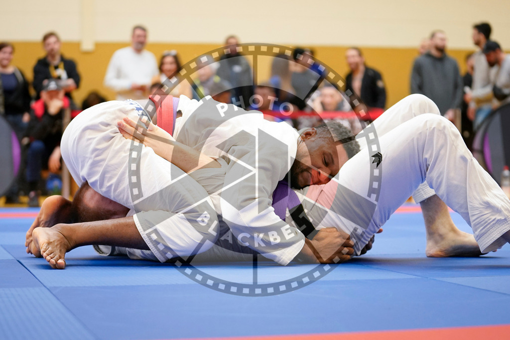 20240203PBB08639 | Fighters compete during the Brazilian Jiu-Jitsu Championship of the AJP Tour in Maintal by Frankfurt am Main, Germany, on February 2, 2024.