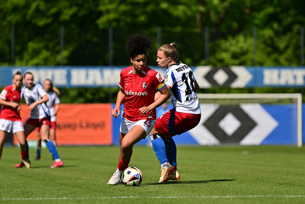 Fußball I Frauen I Saison 2024-2025 I 2. Bundesliga I 25. Spieltag I Hamburger SV - SC Freiburg II | Der Sportfotograf. - Realisiert mit Pictrs.com