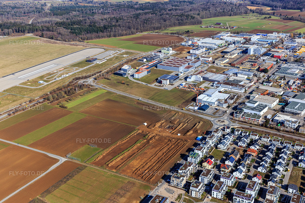 Luftbild: Nord-Süd-Straße in Renningen im Bundesland Baden-Württemberg in Deutschland. Foto: IMG_124872.jpg vom 20.02.2021 durch Werner Riehm/FLY-FOTO.de