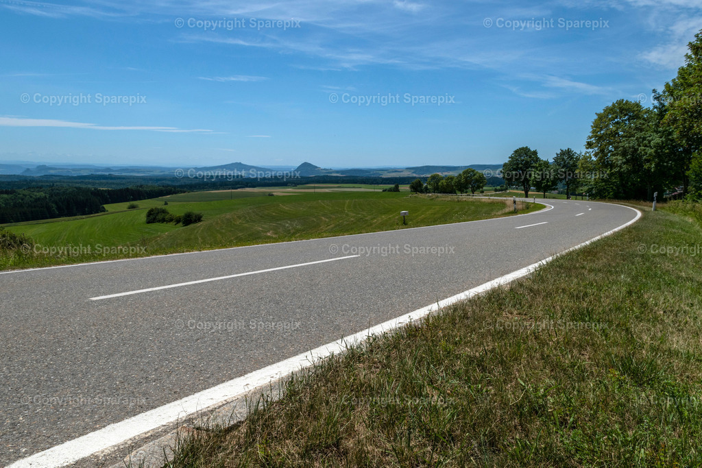 CAR_TE_Country_Road8 | sparepix - Realisiert mit Pictrs.com