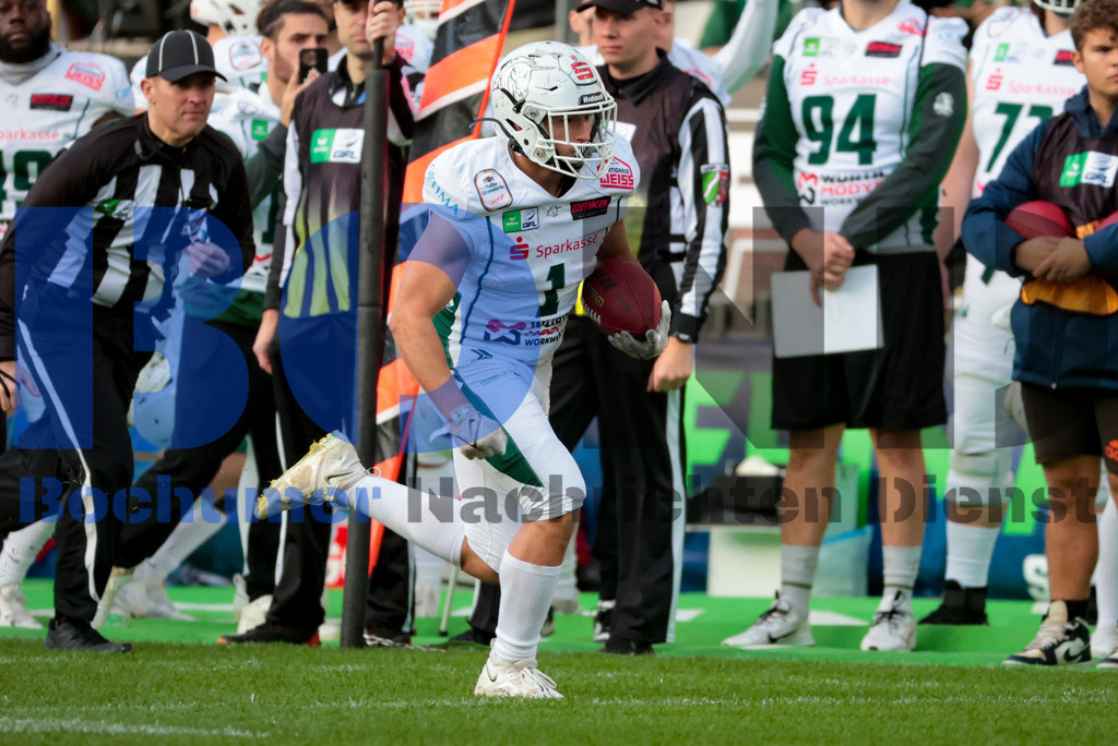  14.10.2023 - 
 | Sebastian Sendlak / Bochumer Nachrichtendienst (BOND) - GFL-Bowl 2023: Schwaebisch Hall Unicorns vs. Potsdam Royals - Realisiert mit Pictrs.com