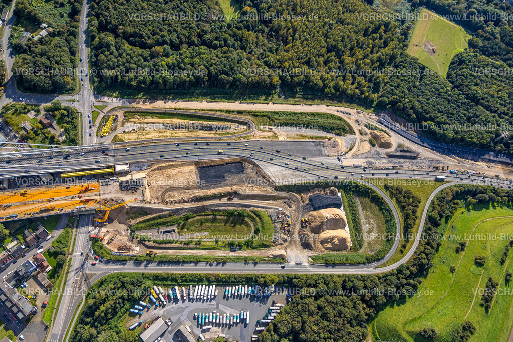 Duisburg241004274 | Luftbild, Großbaustelle Autobahn A40 Rheinbrücke Neuenkamp, Baustelle Anschlussstelle Homberg, Neuenkamp, Duisburg, Ruhrgebiet, Nordrhein-Westfalen, Deutschland