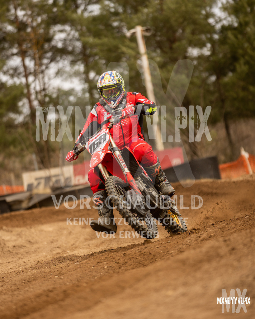 866A1349 | mxndyyvipix