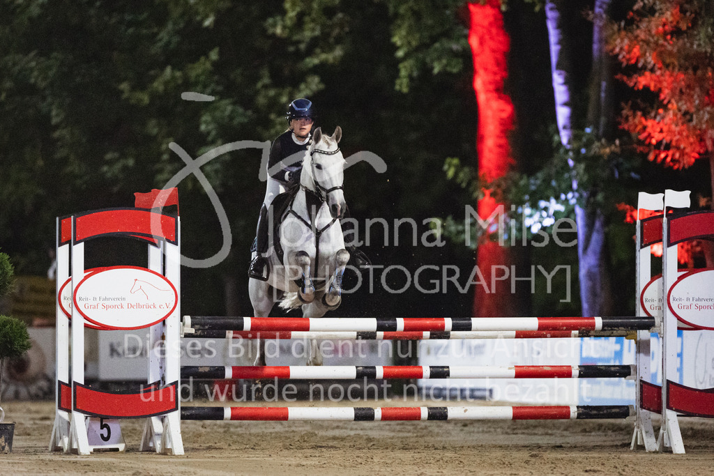 220825_Delbrueck_A1-Mannschaft-419 | Deine schönsten Turniermomente als professionelle Fotos! Entdecke hochwertige Pferdesport-Fotografie im Online-Shop. Jetzt Fotos finden & bestellen!