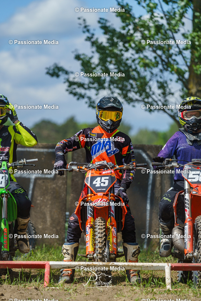 DSC09887 | Passionate Media, dein Fotograf aus Brandenburg, Märkisch Oderland, im Bereich Motorsport, Autos und Motorräder sowie Events und auch Hunde. Shootings oder auch Eventbegleitungen können bei mir gebucht we