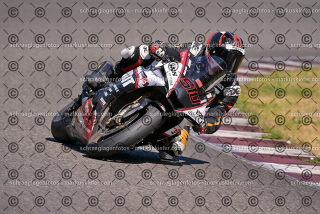26bt05-0796 | markuskiefer.com - Realisiert mit Pictrs.com
