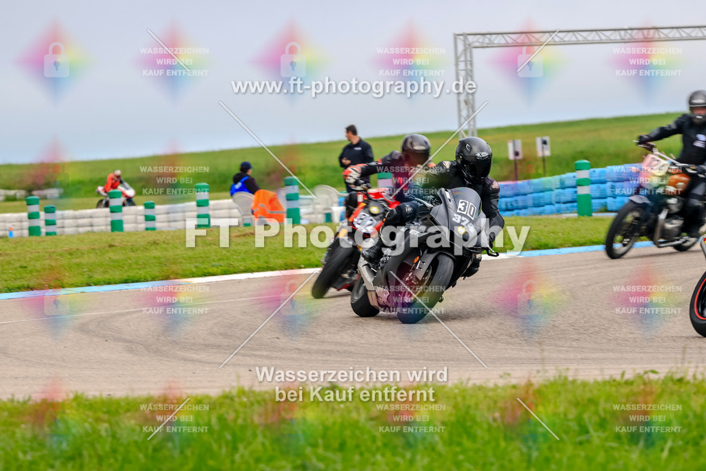 MotoTeam-8023 | Hier findet Ihr Bilder von Touristenfahrten auf der Nürburgring Nordschleife oder von anderen Veranstaltungen die ich besucht habe. Viel Spass beim Durch Schauen 