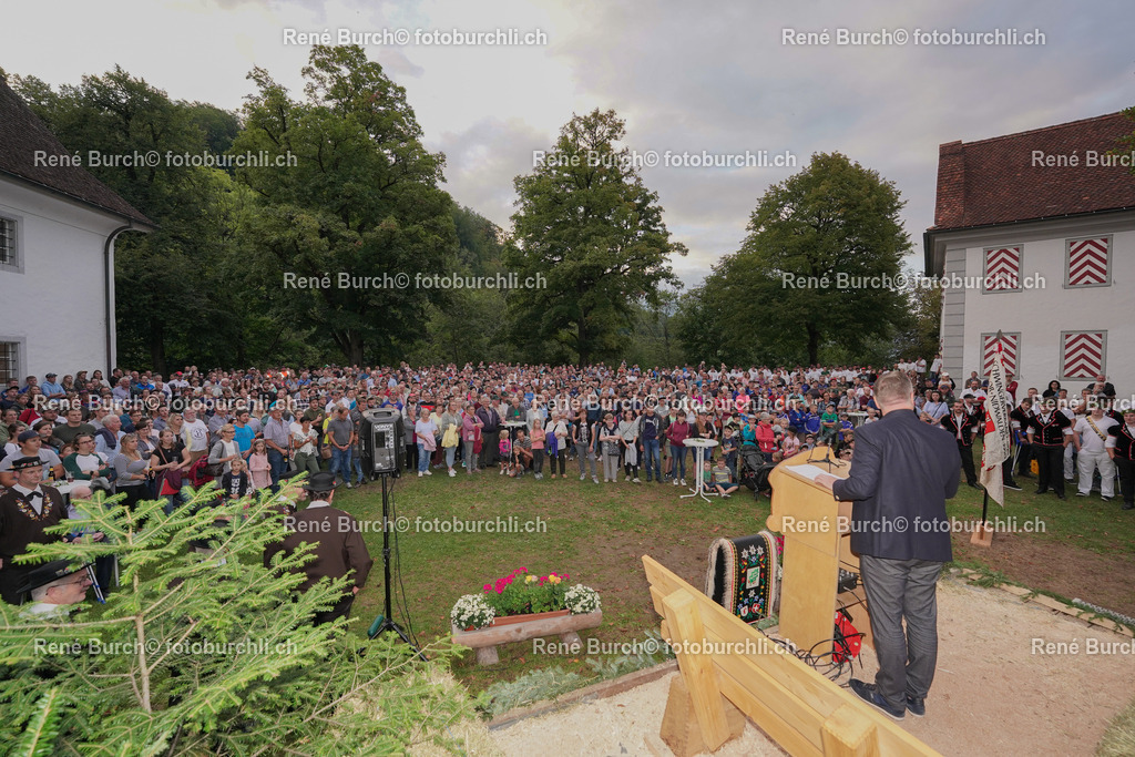 DSC08215-2 | René Burch leidenschaftlicher Fotograf aus Kerns in Obwalden.  Hier finden sie Sport, Landschaft und Natur Fotografie.
 - Realisiert mit Pictrs.com