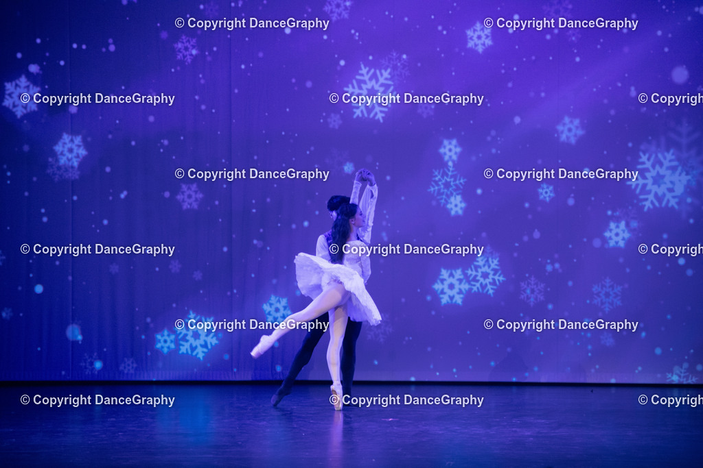 GPHY2442 | DanceGraphy - Realisiert mit Pictrs.com