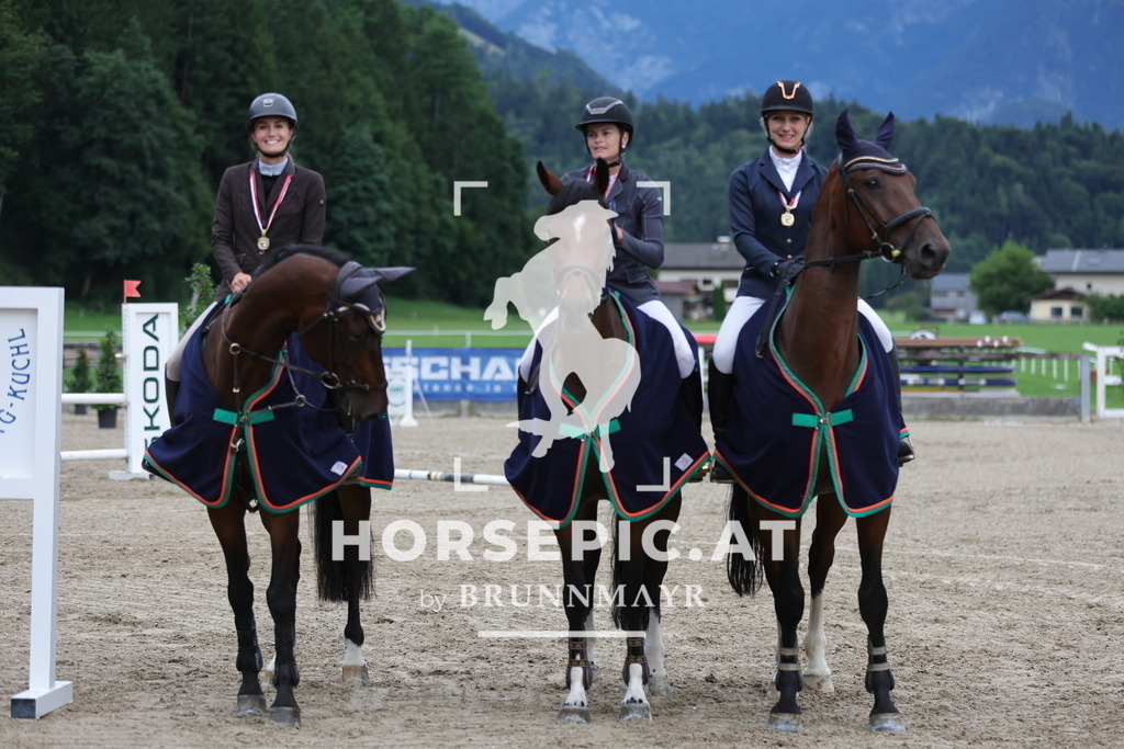 0P6A3771 | Willkommen bei Brunnmayr - Design & Fotografie – Ihrem Spezialisten für Reitturniere und Pferdeveranstaltungen in Oberösterreich, Salzburg und Bayern! Seit über 17 Jahren sind wir leidenschaftlich dabei.