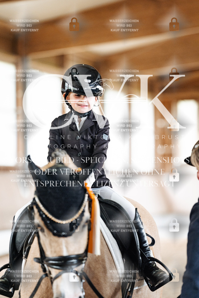 CK901968 | Turnierfotografie Pferdefotografie Trier Rheinland-Pfalz Pferdesport Reitsport Tierfotografie Sportfotografie Pferdevideo Pferdevideografie Equestrianvideography equestrianphotography  - Realisiert mit Pictrs.com