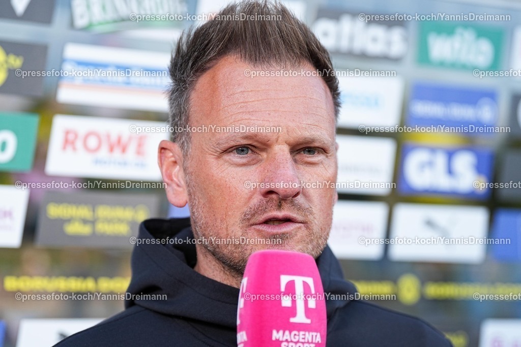 xYDR09052501002 | 09.05.2025, xydrx, Fußball, Borussia Dortmund II - VFB Stuttgart II, 3.Liga, Stadion Rote Erde, Saison 2024 2025:  Markus Fiedler (Trainer VFB Stuttgart II) DFB regulations prohibit any use of photographs as image sequences and or quasi-video.