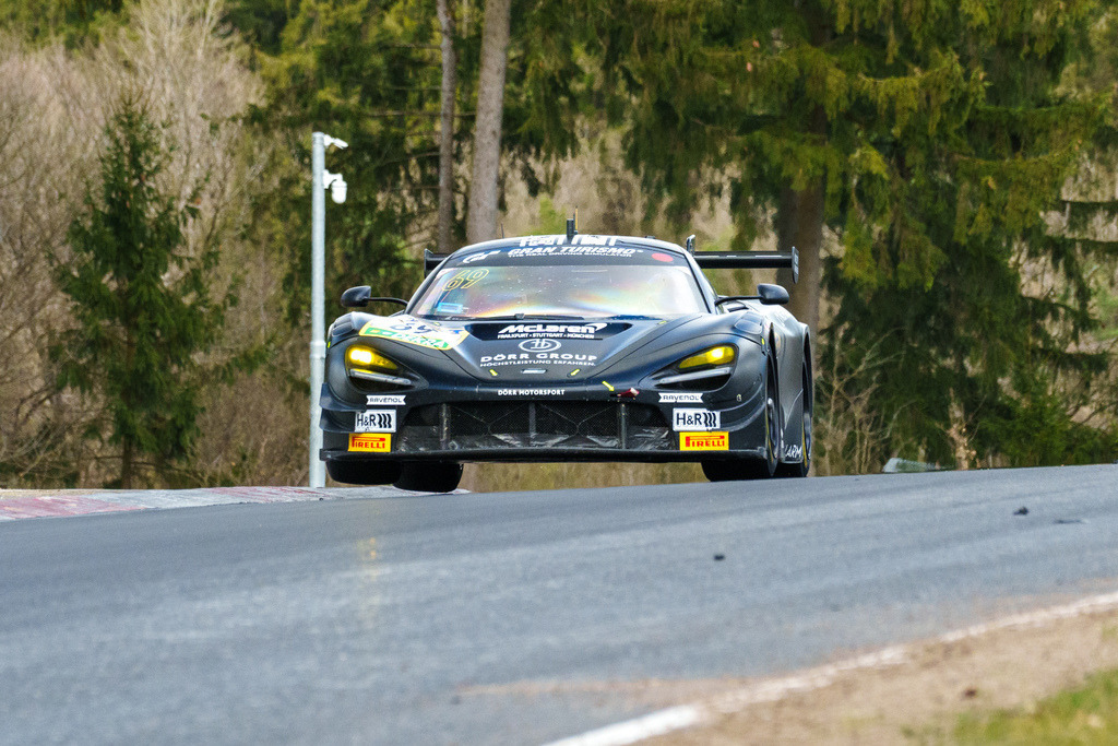 Nürburgring Langstrecken Serie (NLS) | 22.03.2025 Nürburgring Langstrecken Serie (NLS), Nürburgring,Deutschland, Bild: # 69, Dörr Motorsport, Dörr  Ben, Dörr  Phil, ,  im McLaren 720S GT3 Evo - Realisiert mit Pictrs.com